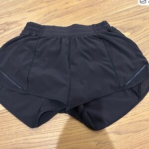 lululemon Hotty hot shorts black